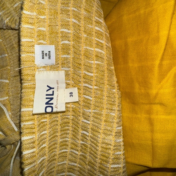 Jumpsuit - Picture 3 of 3